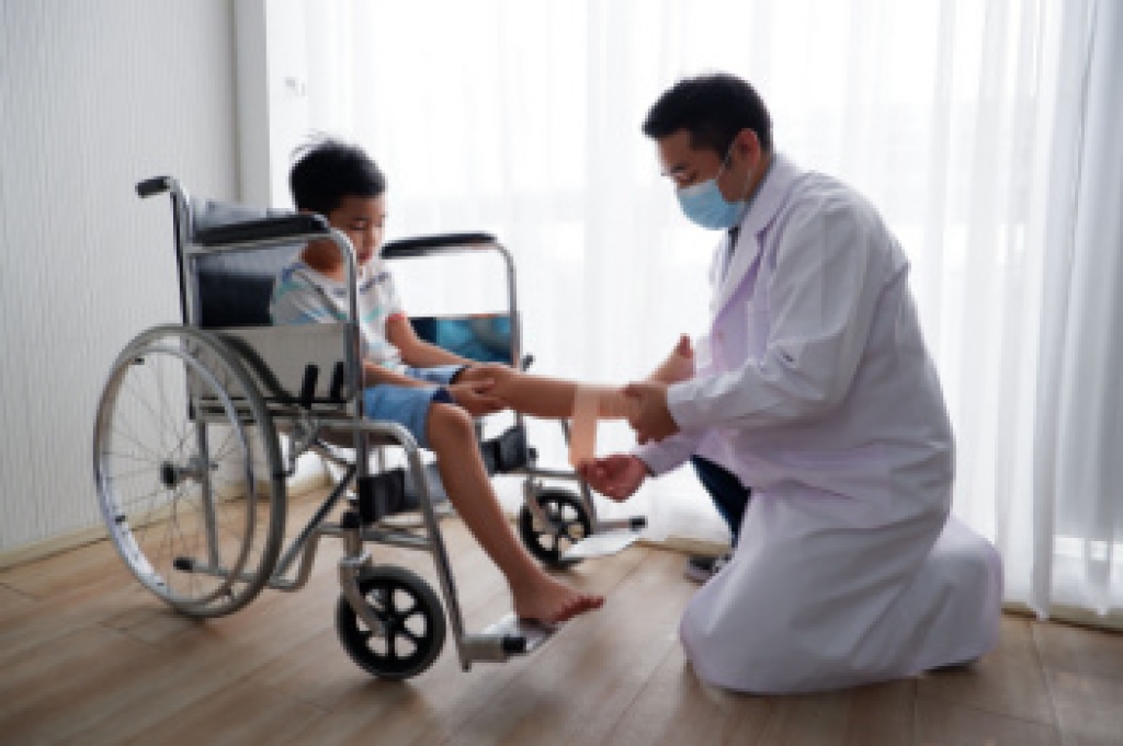 Growing Feet and Juvenile Arthritis